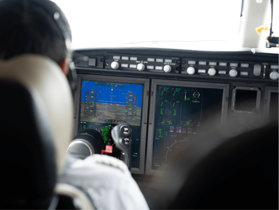 SIMD and OSD compliance testing with cockpit instrumentation and flight deck displays
